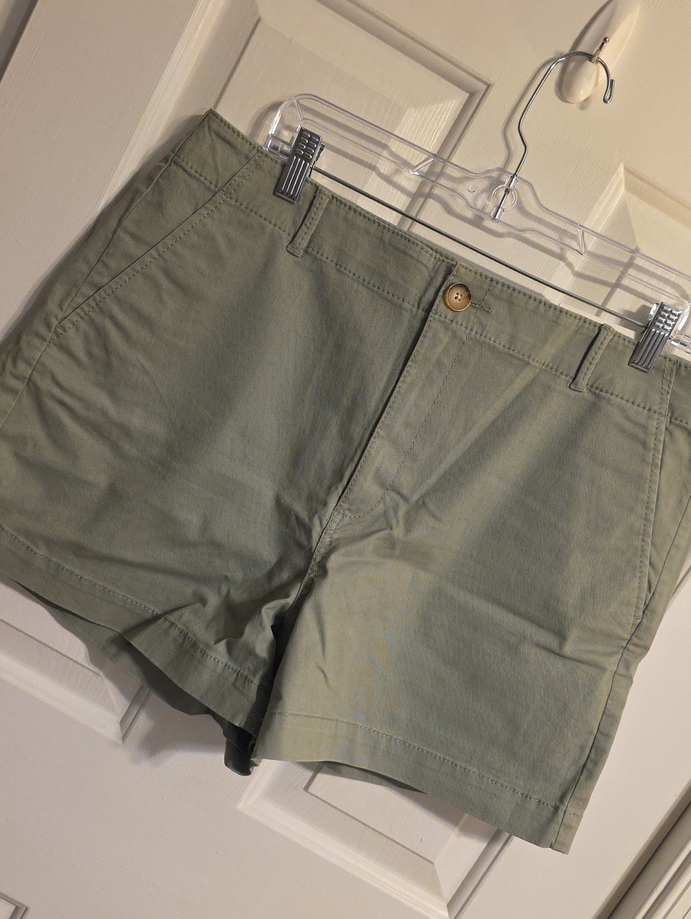 NWT LOFT Light Olive Green Twill Shorts
